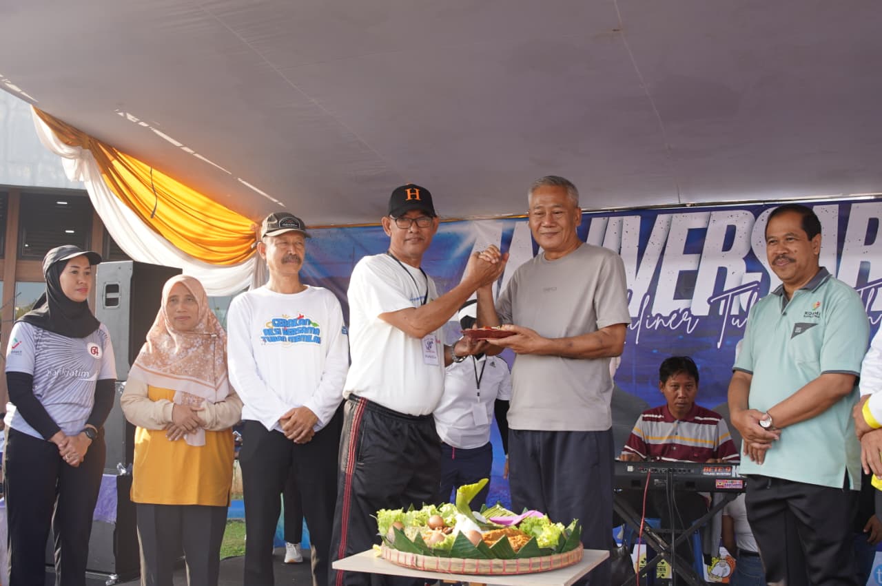 Hadiri HUT Ke-10 AKT, Wabup Dorong UMKM Naik Kelas